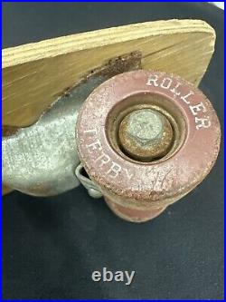 1960's MUSTANG Roller Derby No. 15 WOOD Skateboard w Original Wheels And Trucks