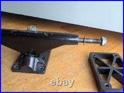 1980's Tracker Six Trac Ultra Light Trucks w Risers Skateboard Vintage