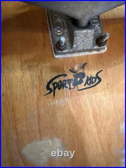 80s vintage skateboard Sports Kids Alien/Dragon In Great Shape. Bearings Are A+