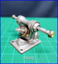 Classic! 1970's Era / Gullwing Phoenix / Skateboard Trucks