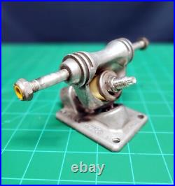 Classic! 1970's Era / Gullwing Phoenix / Skateboard Trucks