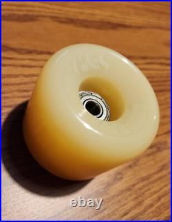 G&S 70's Vintage Fibreflex Kick Tail 27 G&S Wheels (×2), Trackers-Skateboard G&S 70's Vintage Fibreflex Kick Tail 27 G&S Wheels (×2), Trackers-Skateboard