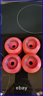 OJ Street Santa Cruz Speed Wheels Vintage Skateboard NOS Vintage 60mm Pink OJ Street Santa Cruz Speed Wheels Vintage Skateboard NOS Vintage 60mm Pink