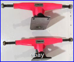 Old School Vintage Motobilt Skateboard Trucks NOS Pink & Black 9 NEEDS BUSHING