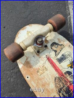 Powell Peralta skateboard 1978 Skull And Sword White Vintage Powell Peralta skateboard 1978 Skull And Sword White Vintage