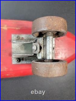 RARE VINTAGE SKATEBOARD METAL WHEELS DURO 101 999 RED Toy Collectible 1960s
