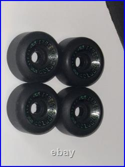 Santa Cruz OJ II Street Razor Skateboard Wheels NOS Original Vintage Black Santa Cruz OJ II Street Razor Skateboard Wheels NOS Original Vintage Black