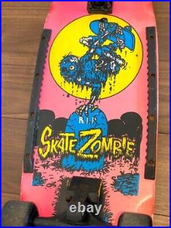 Skate zombie 80s vintage skateboard pink