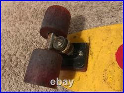 Skateboard Vintage 1970s G&S Fiber Flex Bowl Rider Fiberglass Complete GT ACS430 Skateboard Vintage 1970s G&S Fiber Flex Bowl Rider Fiberglass Complete GT ACS430