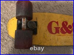 Skateboard Vintage 1970s G&S Fiber Flex Bowl Rider Fiberglass Complete GT ACS430 Skateboard Vintage 1970s G&S Fiber Flex Bowl Rider Fiberglass Complete GT ACS430