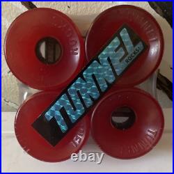 TUNNEL ROCKS Skateboard Wheels Red N. O. S Skate Alva pool's Vintage Dog Town 70's