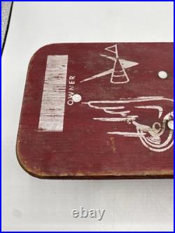 VINTAGE OFFICIAL SKEE SKATE BY TRESCO WOODEN SKATEBOARD With METAL WHEELS 18 3/4