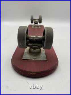 VINTAGE OFFICIAL SKEE SKATE BY TRESCO WOODEN SKATEBOARD With METAL WHEELS 18 3/4