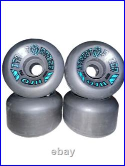 Vintage 1980's Santa Cruz OJ II Street Razor Skateboard Wheels NOS Black