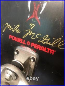 Vintage Complete Skateboard Classic Mike McGill Pro re-issue by Powell Peralta Vintage Complete Skateboard Classic Mike McGill Pro re-issue by Powell Peralta