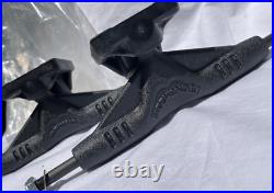 Vintage Gullwing Trucks 8.5 FACTORY BLACK TEXTURE New Old Stock 80s Skateboard