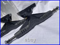 Vintage Gullwing Trucks 8.5 FACTORY BLACK TEXTURE New Old Stock 80s Skateboard
