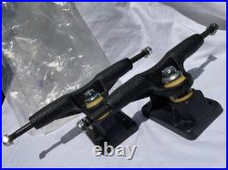Vintage Gullwing Trucks 8.5 FACTORY BLACK TEXTURE New Old Stock 80s Skateboard