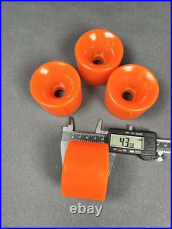 Vintage NOS OJ HOT JUICE Skateboard Wheels Rare 1970s Slalom Superjuice NEW Vintage NOS OJ HOT JUICE Skateboard Wheels Rare 1970s Slalom Superjuice NEW