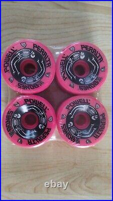Vintage NOS Skateboard Wheels Powell Peralta G-Bones Hot Pink