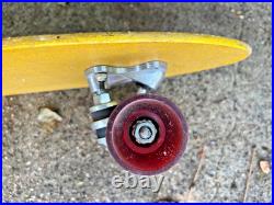 Vintage Skateboard Hobie Hustler from 1975 Power Paw loose ball wheels Vintage Skateboard Hobie Hustler from 1975 Power Paw loose ball wheels
