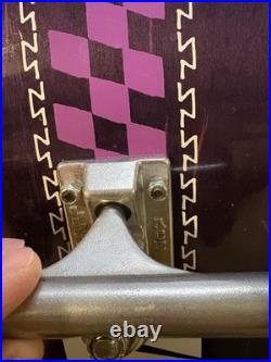 Vintage ZigZagger by KROOKED Skateboard 32 with trucks and wheels Vintage ZigZagger by KROOKED Skateboard 32 with trucks and wheels