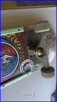 Vintage independent skateboard Black Label