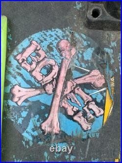 Vintage powell peralta skateboard sword skull gullwing sims street VCJ complete Vintage powell peralta skateboard sword skull gullwing sims street VCJ complete