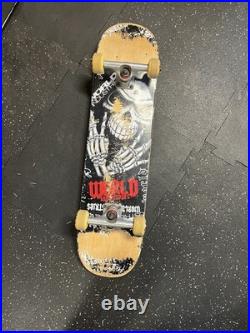 World Industries Skateboard Complete Skull Face Vintage Used World Industries Skateboard Complete Skull Face Vintage Used