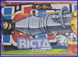 World Industries Vintge Skateboard Bazooka, Silver Wheel Trucks, Spitfire Stckrs